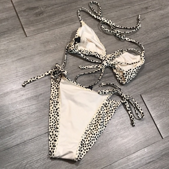 Kendall + Kylie Black Dot Printed Off-White Bikini Swimsuit size L - Picture 4 of 9